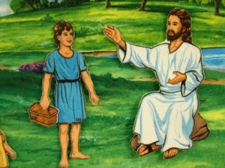 boy-gives-lunch-to-Jesus