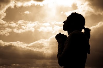 praying-in-difficulty